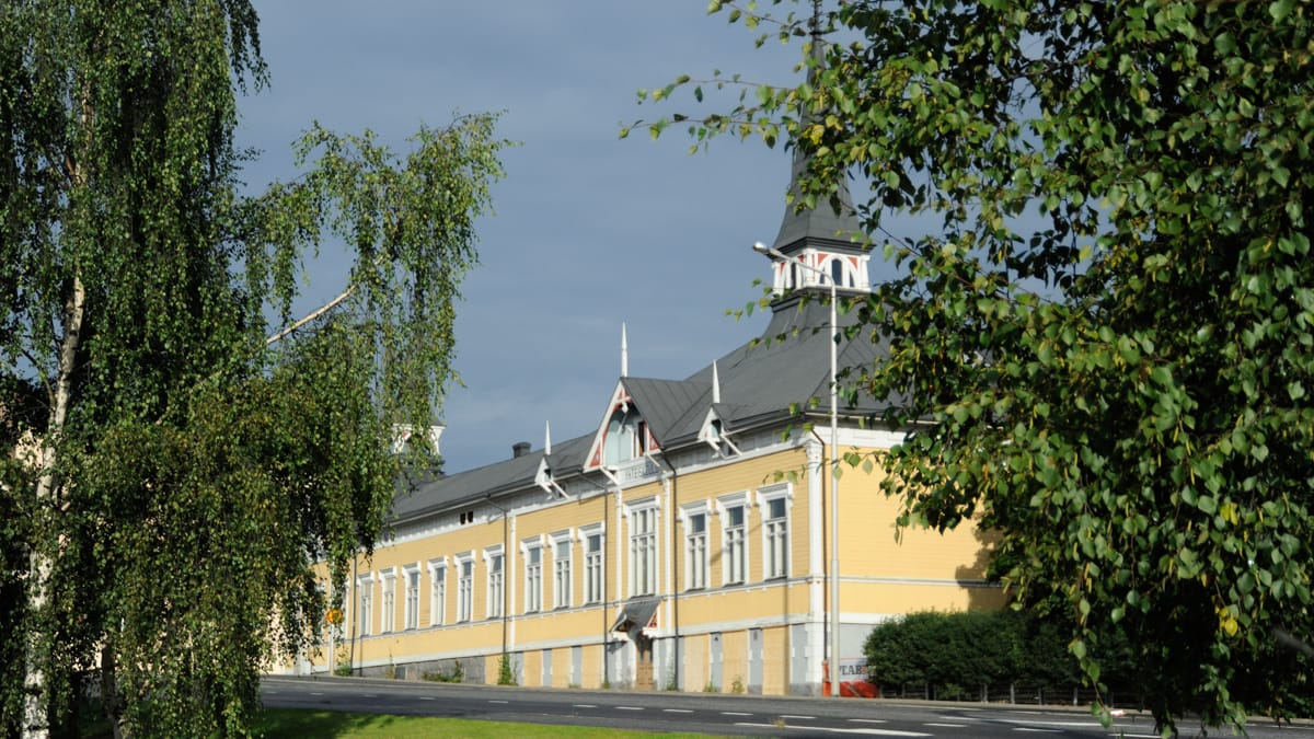 Kokkolan seudun opiston julkisivu